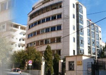 I dënuar për vrasje në tentativë dhe grup të strukturuar kriminal/ Prokuroria e Tiranës sekuestron pasuritë e Paris Prengës dhe familjarëve të tij