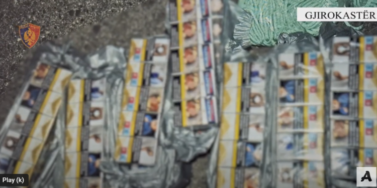 Mallra kontrabandë, arrestohet tregtari te “Ura e Lumit” në Gjirokastër (VIDEO)