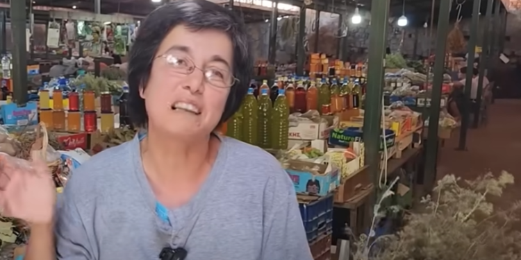 Flet BardhaRigonin e mbledh me burrin, s’mund t’i them malit “më jep një copë letër”