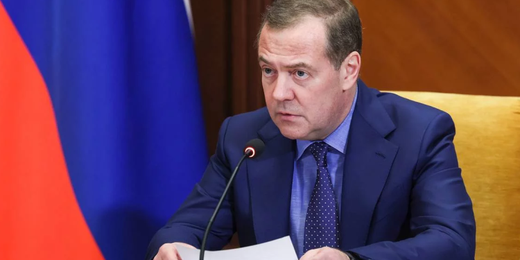 Medvedev i përgjigjet Trump: Rusia nuk është as Izraeli dhe as Irani! Çdo ultimatum është një hap drejt luftës