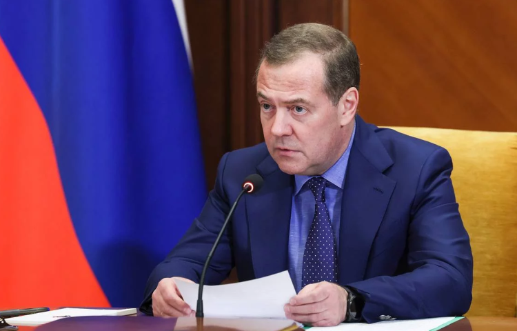 Medvedev i përgjigjet Trump: Rusia nuk është as Izraeli dhe as Irani! Çdo ultimatum është një hap drejt luftës