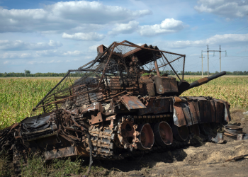 Arsenali sovjetik i shteruar, Rusia mbështetet gjithnjë e më shumë te Kina dhe Koreja e Veriut