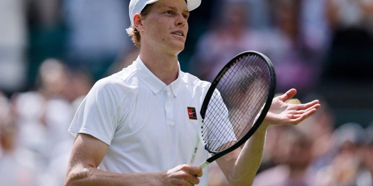 Wimbledon/ Sinner e Djokoviç kalojnë pa probleme, Zverev eleminohet që në raundin e parë