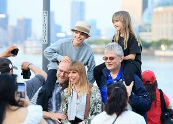 “13.64 milionë hyrje pa vizë nga jashtë vendit në gjashtëmujorin e parë 2025”