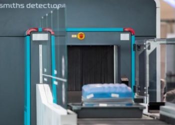 Lajm i mirë për udhëtarët në aeroportet italiane, rikthehet lejimi i lëngjeve pa kufizim në bagazhin e dorës