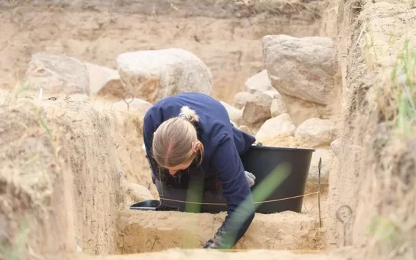 Piramidat e lashta misterioze të njohura si ‘Varret e Gjigantëve’ janë zbuluar në Evropë