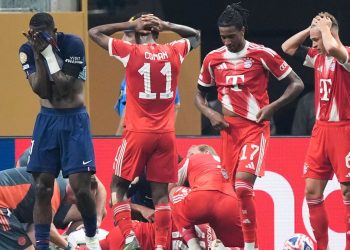Gola, spektakël, por dhe një dëmtim i frikshëm, PSG-Bayern “ndez” Botërorin e Klubeve (VIDEO)