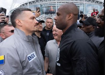 Boks/ Përballje “Big” në Wembley, Usyk dhe Dubois sfidohen për titullin kampion të peshave të rënda