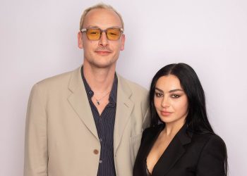 Çifti i njohur i muzikës planifikon dasmë të veçantë në ishullin italian të Siçilisë