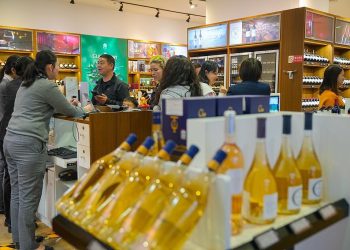 Porti i Tregtisë së Lirë i Hainan-it shënon një hapje të nivelit  të lartë