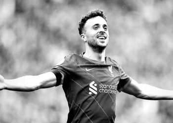 Bota e futbollit në zi, mesazhe ngushëlluese anembanë globit për ndarjen nga jeta të Diogo Jota-s, reagon edhe FSHF
