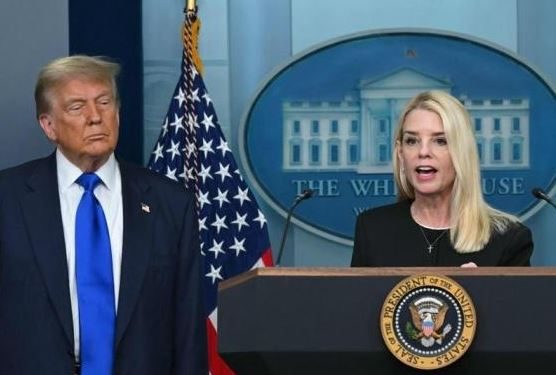 Trump kërkon 10 miliardë dollarë nga Murdoch për letrën “skenike” drejtuar Epstein