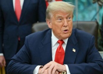 Senati Amerikan miraton pas orësh të tëra bllokimi projektligjin e Trump për taksat dhe shpenzimet