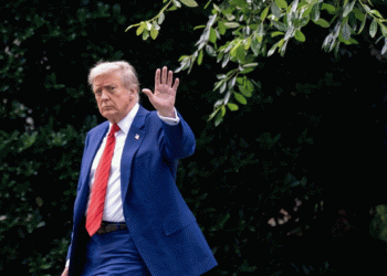 Trump paditet sërish/ Gjykata pranon kërkesën e prindërve për shtetësinë përmes lindjes