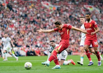 “Divorci” i pashmangshëm, Chiesa jashtë projektit të Liverpool