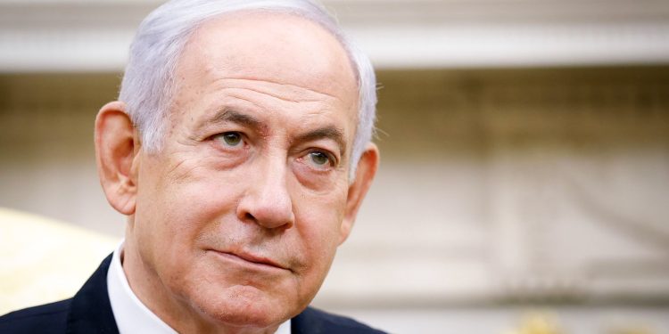 Goditje politike për Benjamin Netanyahu, tërhiqet nga koalicioni një parti kyçe, qeveria humb shumicën