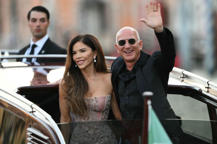 Jeff Bezos dhe Lauren Sanchez, zbulohen detajet e marrëveshjes paramartesore
