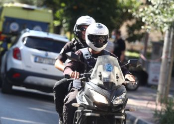 U ekzekutua me tre plumba, identifikohet profesori në Greqi, dyshohet se u qëllua nga ish i dashuri i partneres