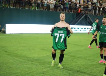 Gruda nderon Egnatian në Champions, natë magjike në Rrogozhinë