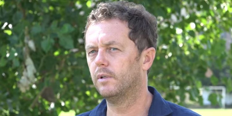 “Flamurtari skuadër me traditë”, drejtori i Elbasanit komenton shortin: Të arrijmë objektivat tona këtë sezon, kemi pritshmëri të larta