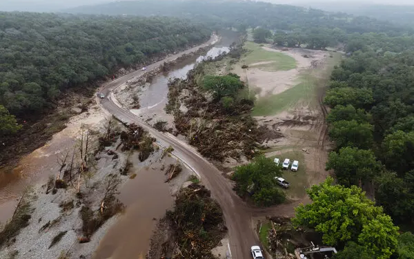 Tragjedia në Teksas, shkon në 52 numri i viktimave. Vijojnë kërkimet për të zhdukurit