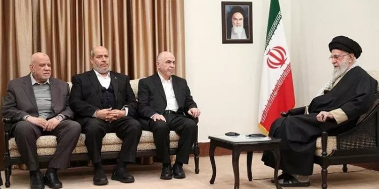 Kush vendos brenda Hamasit? Përplasjet që po pengojnë marrëveshjen për armëpushim