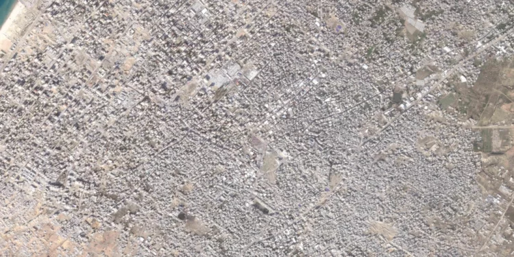 Khan Younis i zhdukur nga faqja e dheut! Satelitët zbulojnë përmasat e shkatërrimit