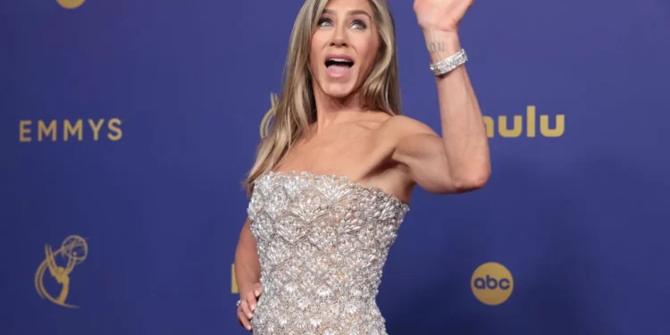 “Jam e lumtur që mamaja ime vdiq”/ Hapi i ri profesional i Jennifer Aniston