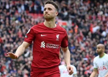 Lajm tragjik, ndërron jetë futbollisti i Liverpool, pësoi aksident me makinë