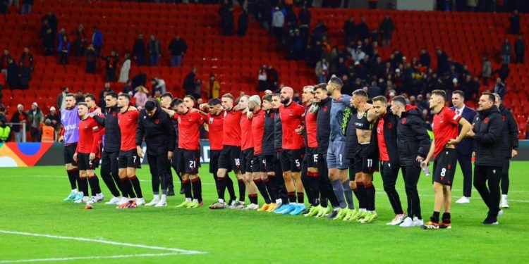 Daku rrit vlerën me 5 milionë, e ndjekin Mitaj me Ismajlin/ Kuqezinjtë në progres, 13 emra fitojnë terren gjatë një viti