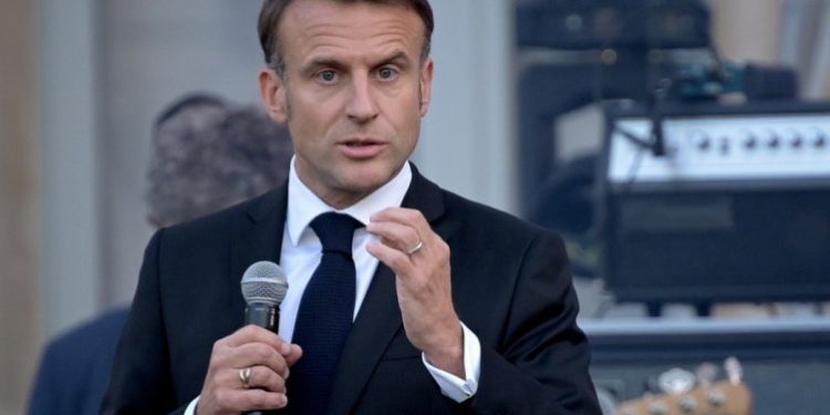 I pakënaqur nga marrëveshja e tarifave, Macron mesazh Trump e von der Leyen: Nuk mbaron këtu