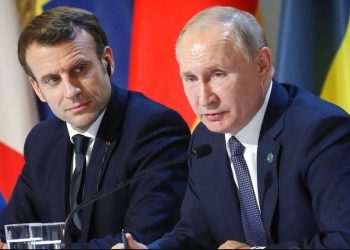 Macron dy orë telefonatë me Putin, kërkon armëpushim në Ukrainë
