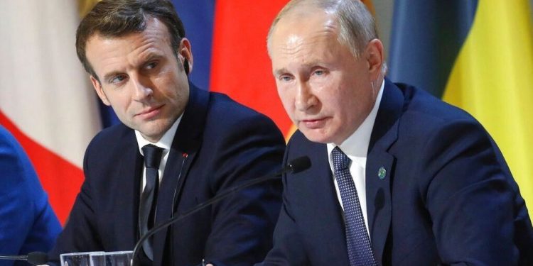 Macron dy orë telefonatë me Putin, kërkon armëpushim në Ukrainë