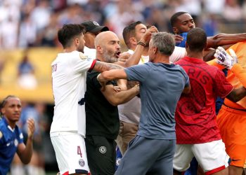 “Ndeshjen e fituam në 10 minuta”, Maresca në “qiellin e shtatë”. Enrique reagon pas shuplakës ndaj Pedro-s