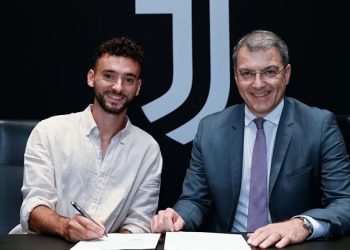 Juventus bën merkato në Portugali, zyrtarizohet lojtari