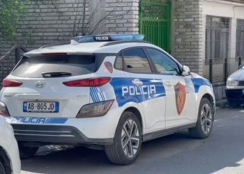 Plagosje me armë zjarri në Durrës, autori në arrati! Dyshimet e para të policisë