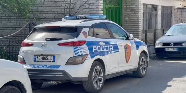 Plagosje me armë zjarri në Durrës, autori në arrati! Dyshimet e para të policisë