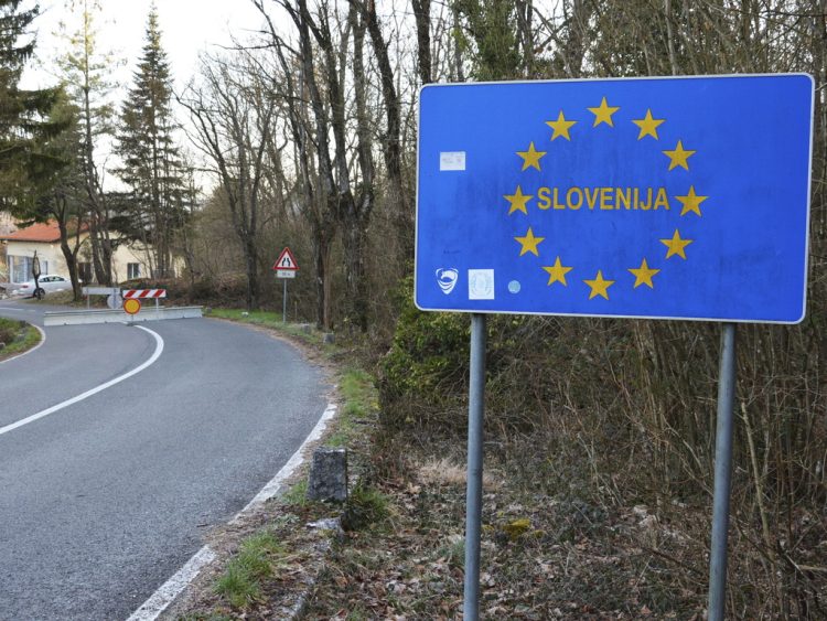 Sllovenia drejt referendumit për qëndrimin apo jo në NATO, presidentja Musar apelon për përgjegjshmëri