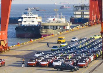 Modeli kinez apo britanik? BE në zgjedhje të vështira për marrëdhëniet me SHBA-të