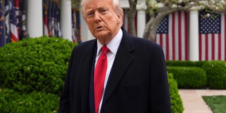 Trump njofton tarifën prej 25% për Japoninë dhe Korenë e Jugut: Nga 1 gushti hyn në fuqi