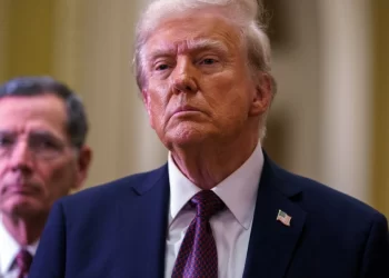 Zbulohen problemet me këmbët e Trump, çfarë është pamjaftueshmëria venoze?