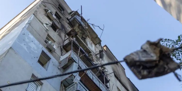 Rusia sulmon Ukrainën me qindra dronë dhe raketa, goditen rajonet e Odesës dhe ato pranë Detit të Zi