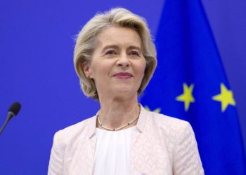 Hera e parë që nga viti 2014, Von der Leyen përballet me votë mosbesimi në Parlamentin Europian