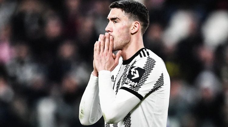 5 çështje në shtëpinë e Juves, Vlahovic me shokë bllokojnë merkaton