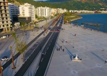 Rama ultimatum bizneseve në Lungomaren e Vlorës: Koha për të çliruar trotuaret!