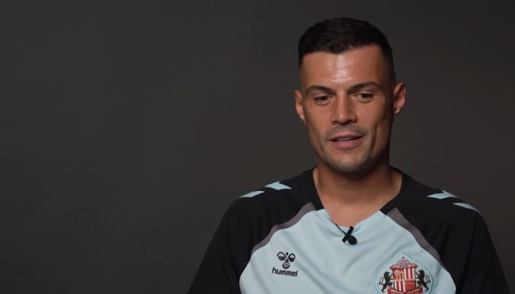 Xhaka bëhet “shenjtor”, prezantohet te Sunderland: Krenar që ndodhen këtu