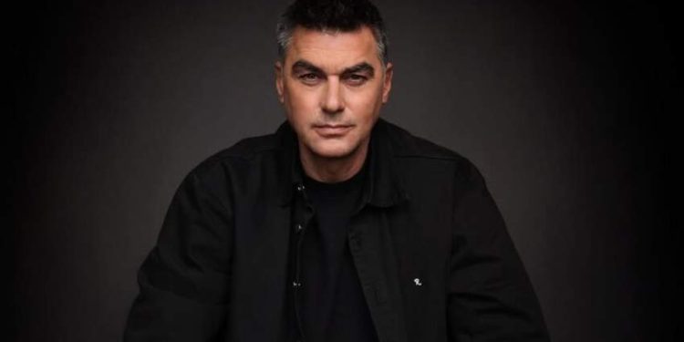 Dukagjin Lipa i ashpër ndaj personave që i shkruajnë për bileta falas: Krejt Kosovën nuk e nxen në VIP