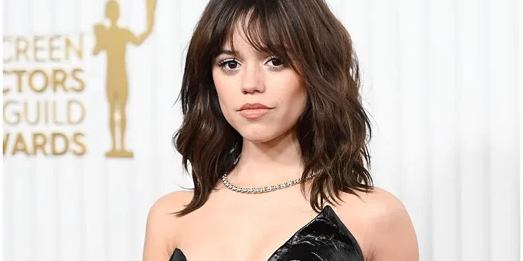 Pasuria neto e Jenna Ortega në vitin 2025: Cila është pasuria e yllit të ‘Wensday’?