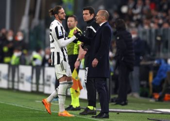 Allegri kërkon Rabiot, Tare vihet në lëvizje, por shqetëson Leao