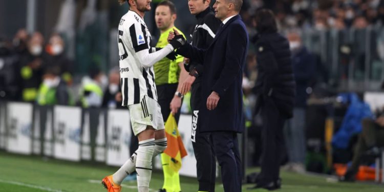 Allegri kërkon Rabiot, Tare vihet në lëvizje, por shqetëson Leao